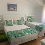 Habitación en casa particular Moradia Ricardo - *