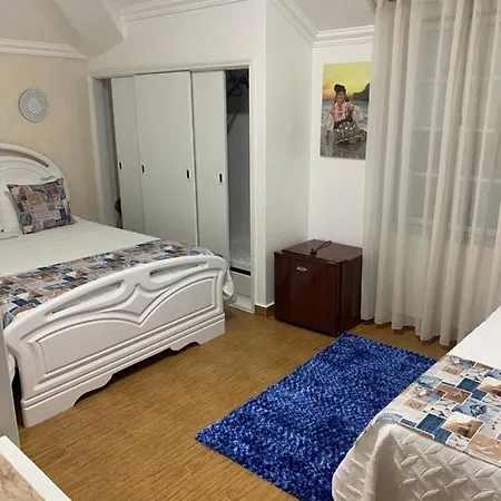 Moradia Ricardo - Séjour chez l'habitant Nazaré